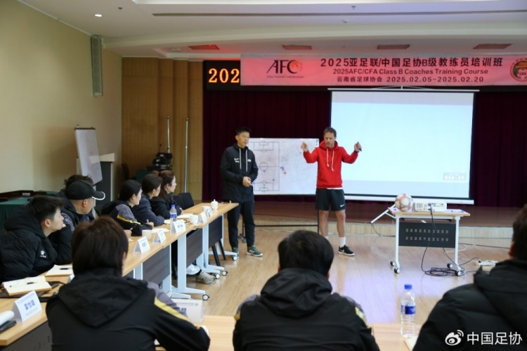  技術(shù)為王，中國足球踏上尋找靈魂之路
