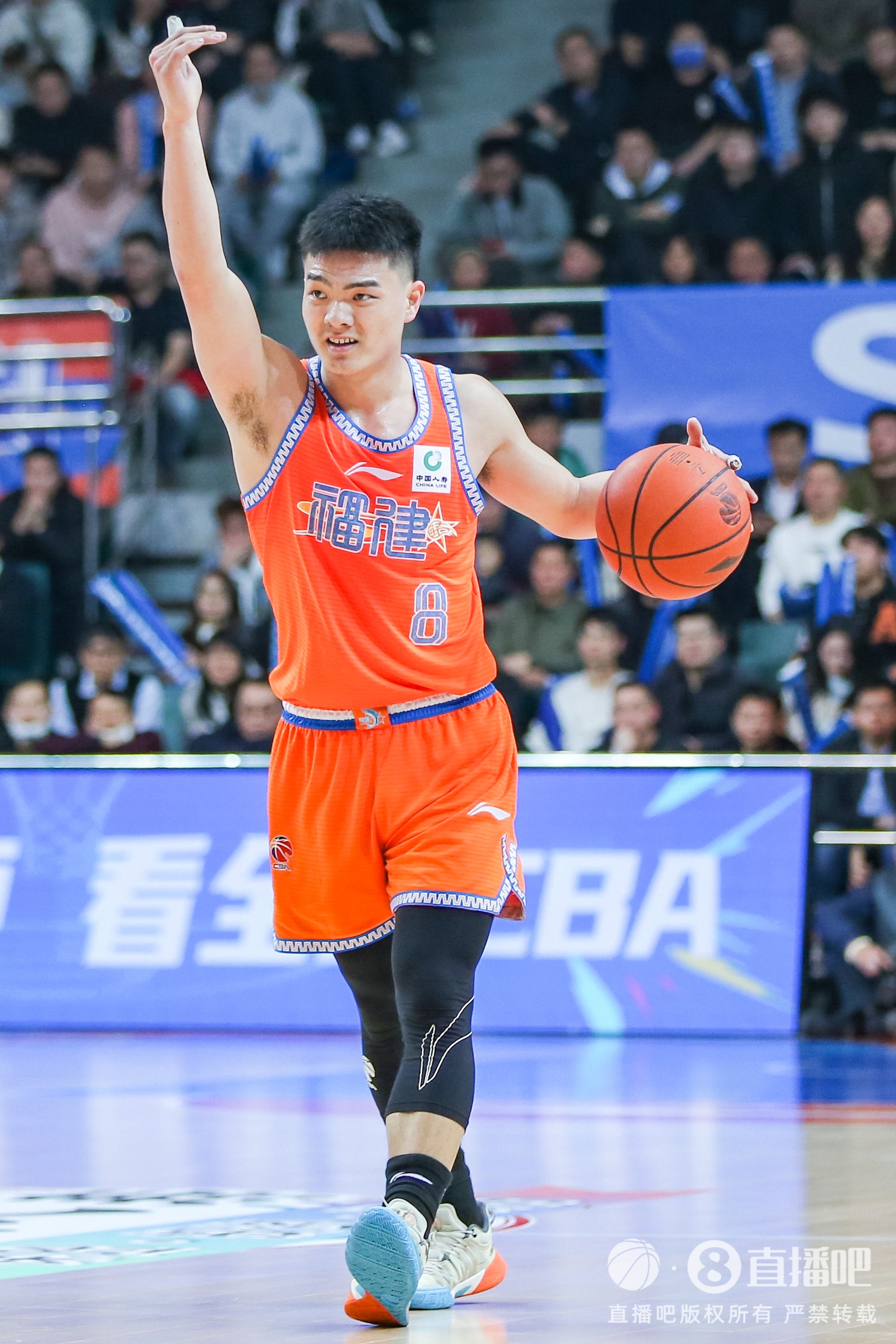  高效替補！黎伊揚11投7中貢獻17分2板4助3斷