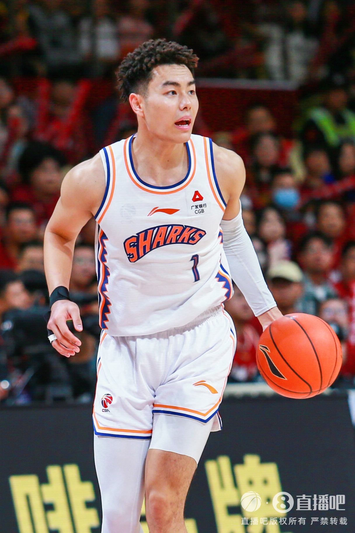  狀態(tài)火熱！李添榮15投10中&三分12中7 得到28分3板2助