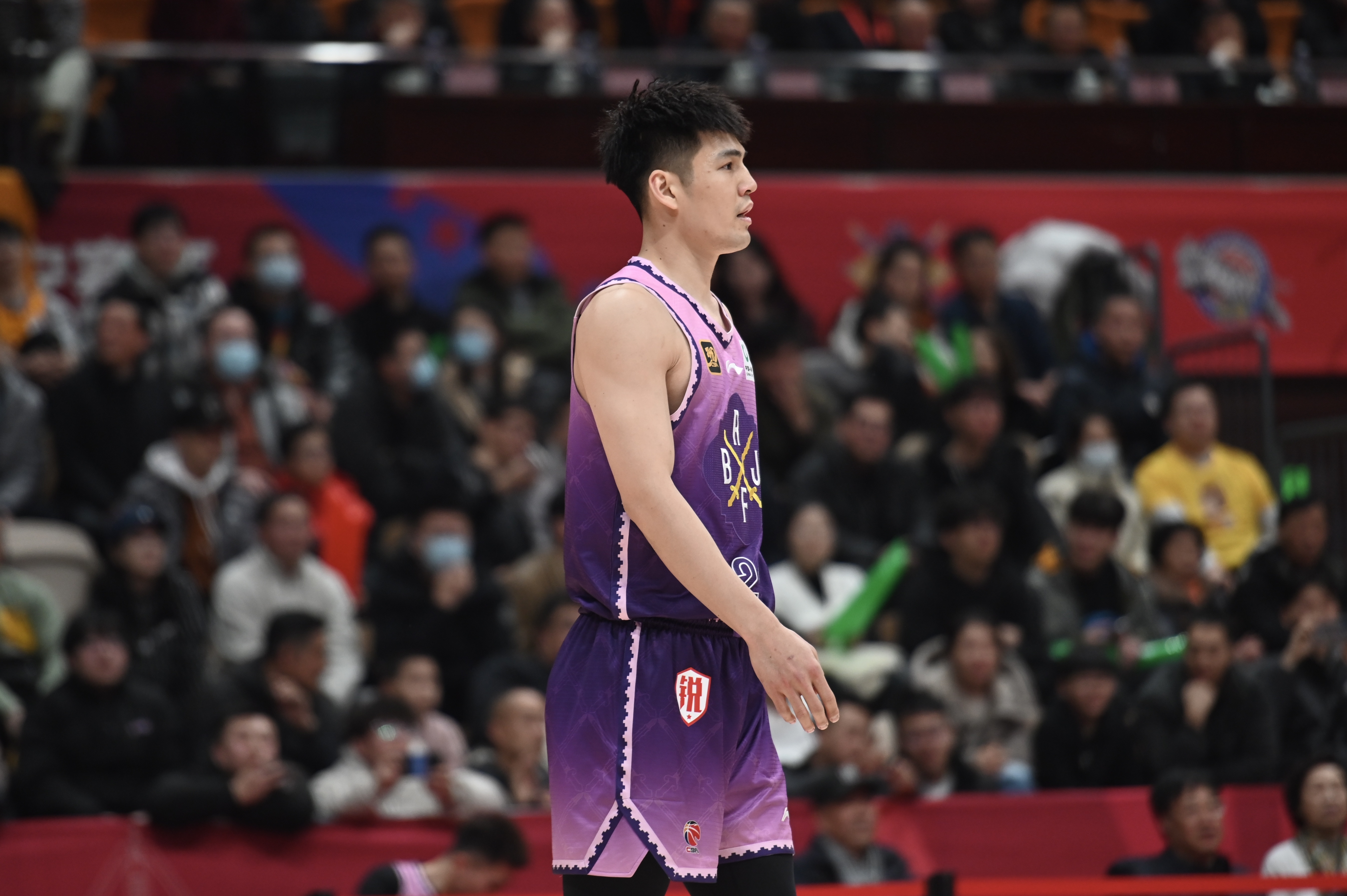  表現(xiàn)可以！陳國豪8中5拿到13分3板1斷