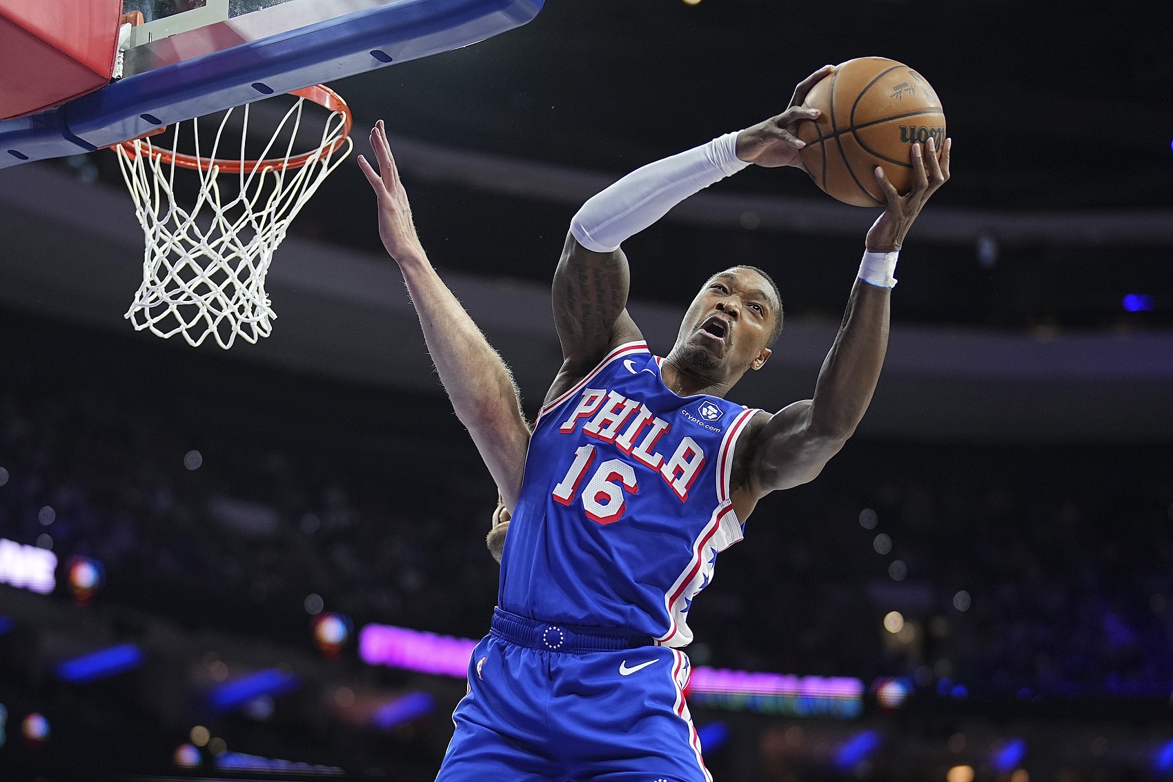  歡迎回到NBA！朗尼-沃克貢獻(xiàn)25分11籃板5助攻 獲得生涯首次兩雙