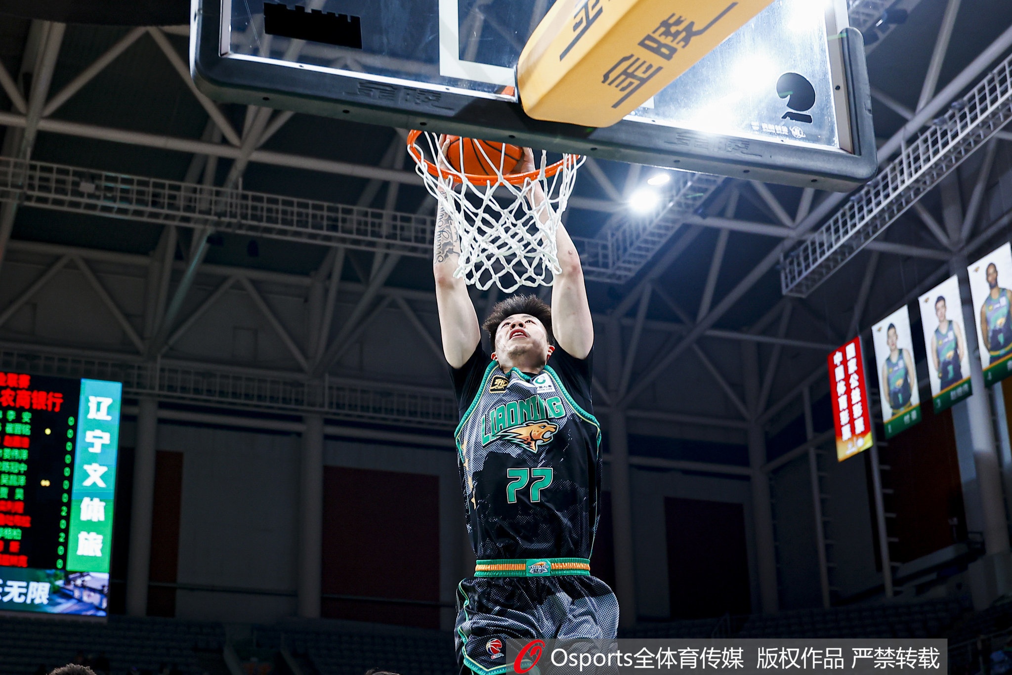 合理且高效！張鎮(zhèn)麟出場24分鐘10中6得12分&送6助攻 正負值+28